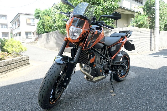 KTM690デュークのハンドルのカスタムのレポート